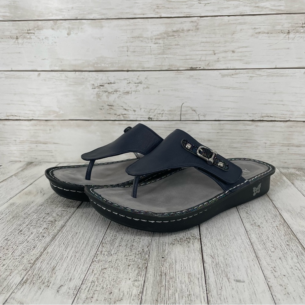 Algeria Vanessa Navy Blue Thong Comfort Sandals Size EUR‎ 40 Adjustsble Strap